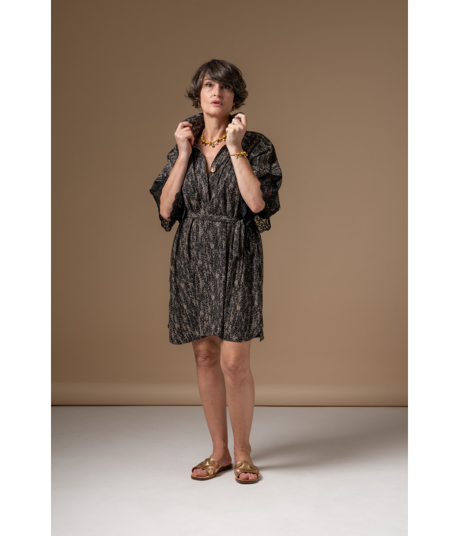 Black Viscose Shirt Dress with Lace Sleeve Detail–Effortless Elegance